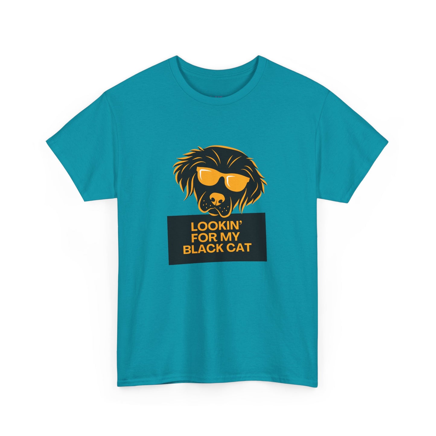 Golden Retriever with Sign // Unisex Heavy Cotton Tee