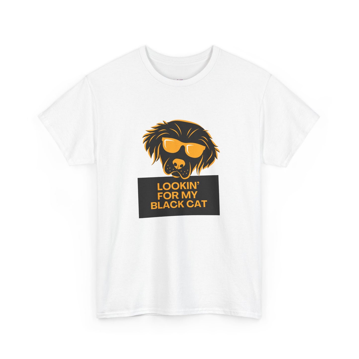 Golden Retriever with Sign // Unisex Heavy Cotton Tee
