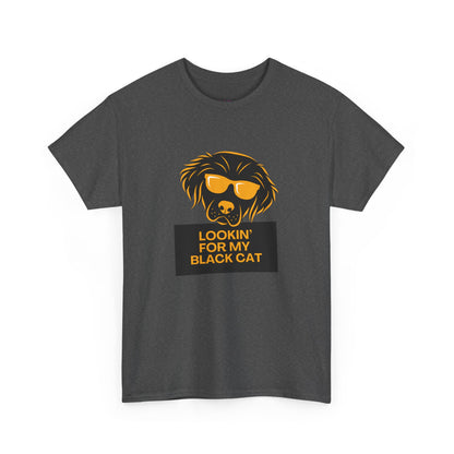 Golden Retriever with Sign //  Unisex Heavy Cotton Tee