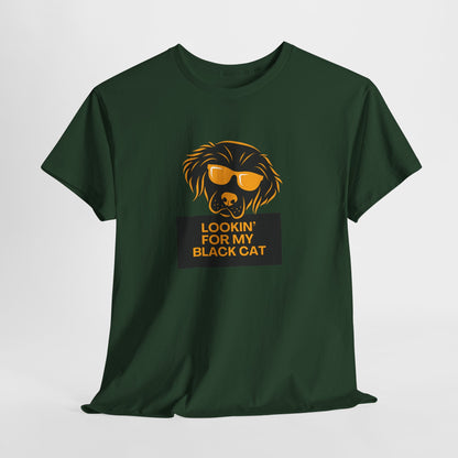 Golden Retriever with Sign //  Unisex Heavy Cotton Tee