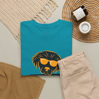 Golden Retriever with Sign //  Unisex Heavy Cotton Tee