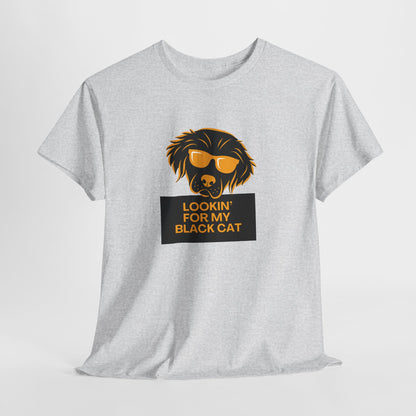 Golden Retriever with Sign //  Unisex Heavy Cotton Tee