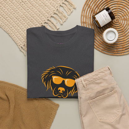 Golden Retriever with Sign //  Unisex Heavy Cotton Tee