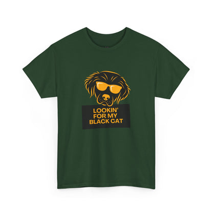 Golden Retriever with Sign //  Unisex Heavy Cotton Tee