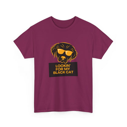 Golden Retriever with Sign //  Unisex Heavy Cotton Tee