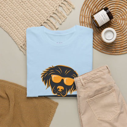 Golden Retriever with Sign //  Unisex Heavy Cotton Tee